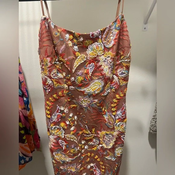 Elliatt Vespers Embellished Midi Dress - floral sequin - Size M - Picture 15 of 15